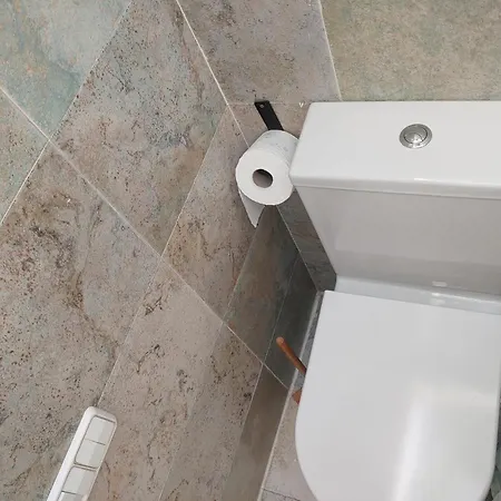 Penthouse Atico Πανσιόν *